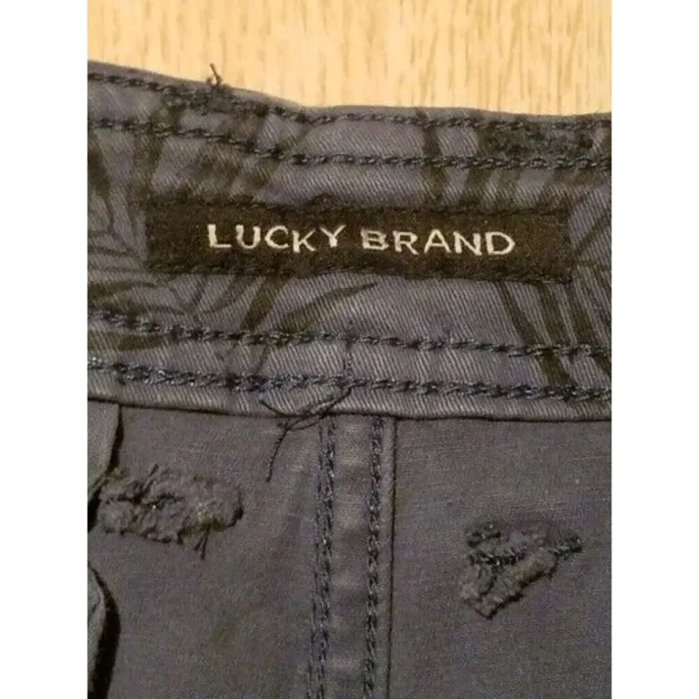 Lucky Brand‎ Chino Shorts Mens Size 33 Blue Leaf AOP EUC RN# 80318